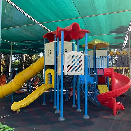 Ξενοδοχείο Club Grand 5*