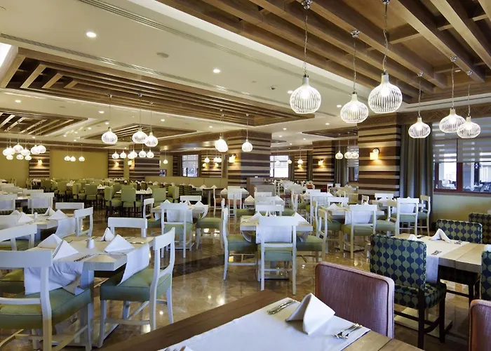 Club Grand Ξενοδοχείο